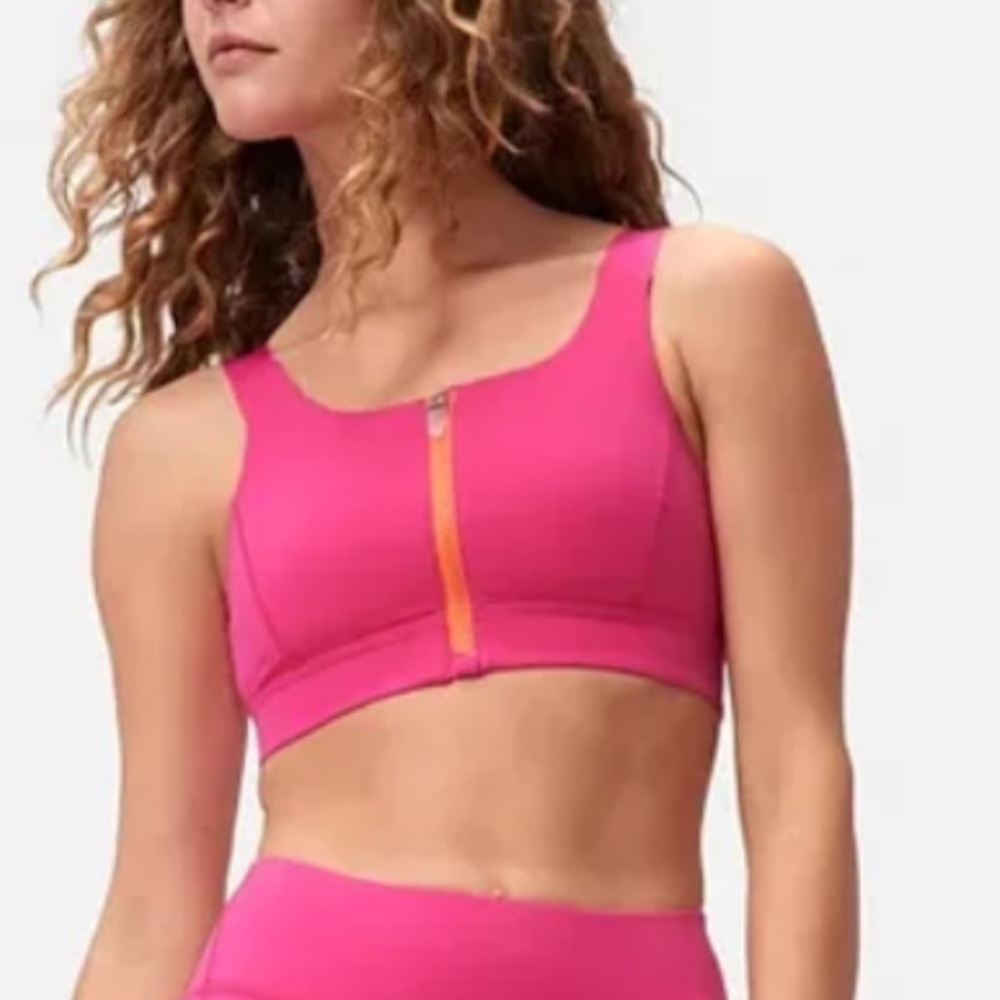 Outdoor Voices Powerhouse Sports Bra size S - D cup